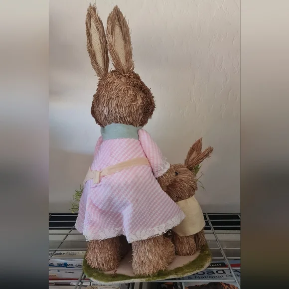 Michaels Sisal Rustic Easter Bunny Figurines by Ashland w/ Eggs Set EUC - Picture 4 of 5